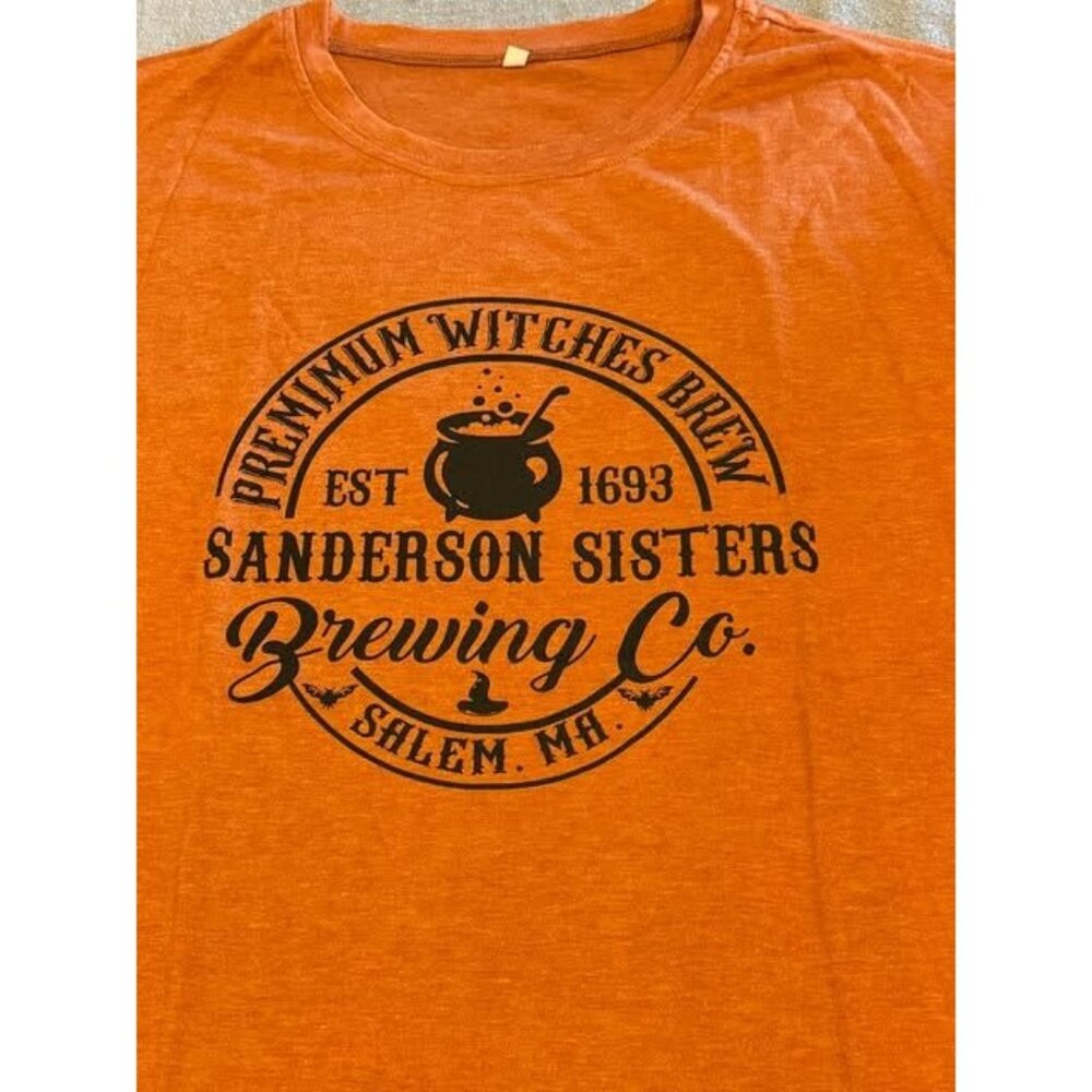 Hocus Pocus Sanderson Sisters Brewing Co. T-shirt Women's Small